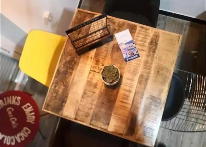 Centro Goleta Loft By C.dreams شقة